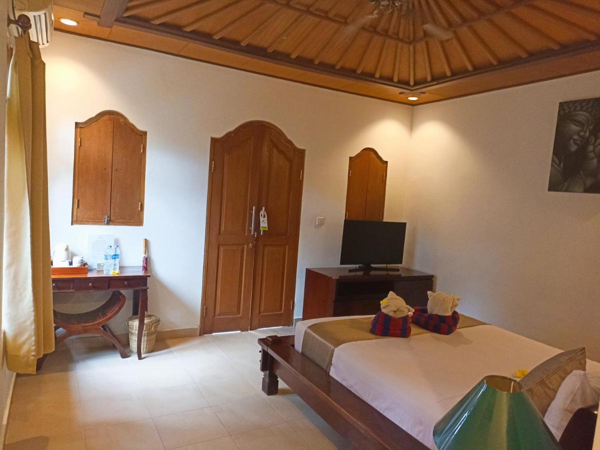 Kusnadi Hotel Legian Εξωτερικό φωτογραφία