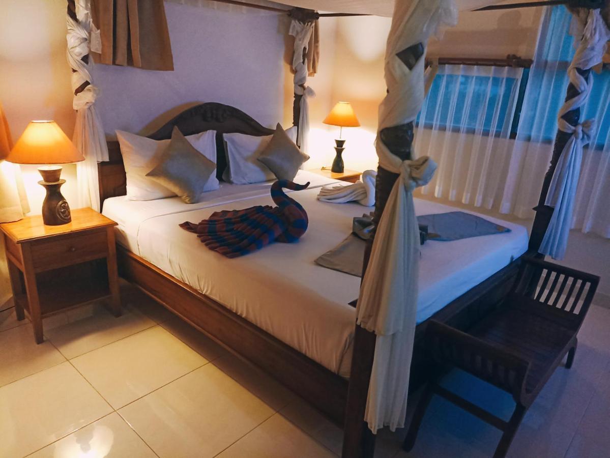 Kusnadi Hotel Legian Εξωτερικό φωτογραφία