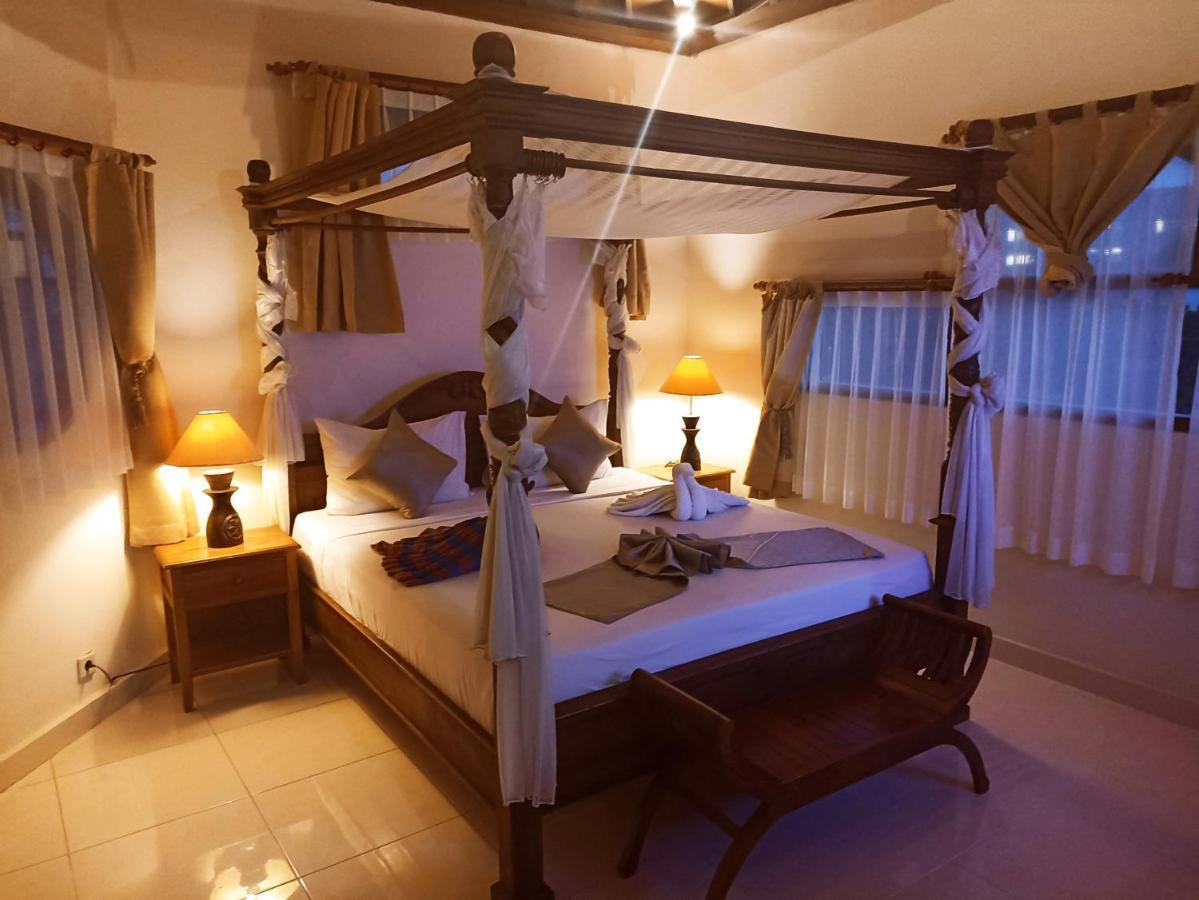 Kusnadi Hotel Legian Εξωτερικό φωτογραφία
