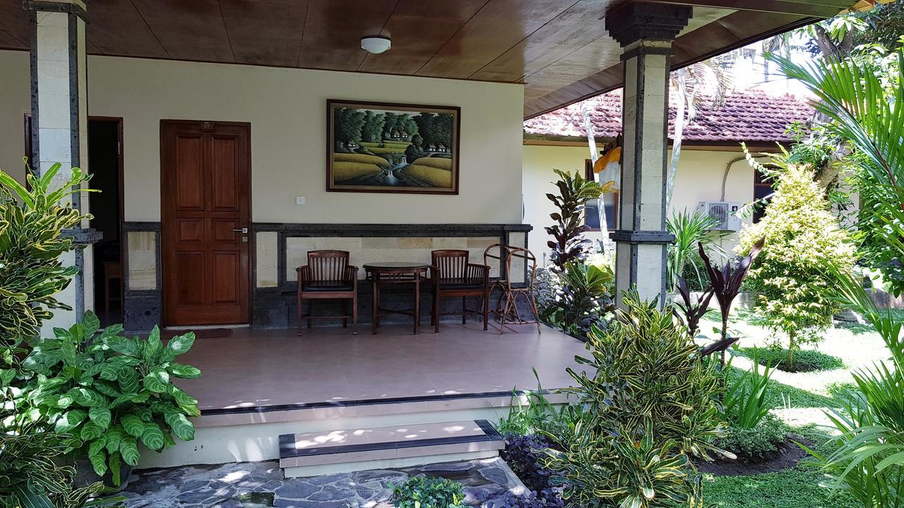 Kusnadi Hotel Legian Εξωτερικό φωτογραφία