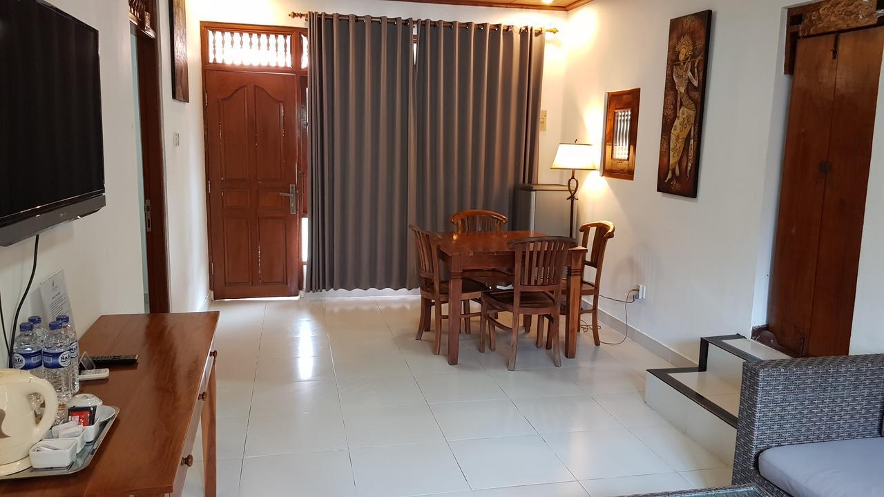 Kusnadi Hotel Legian Εξωτερικό φωτογραφία