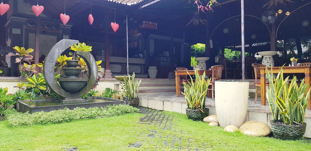 Kusnadi Hotel Legian Εξωτερικό φωτογραφία