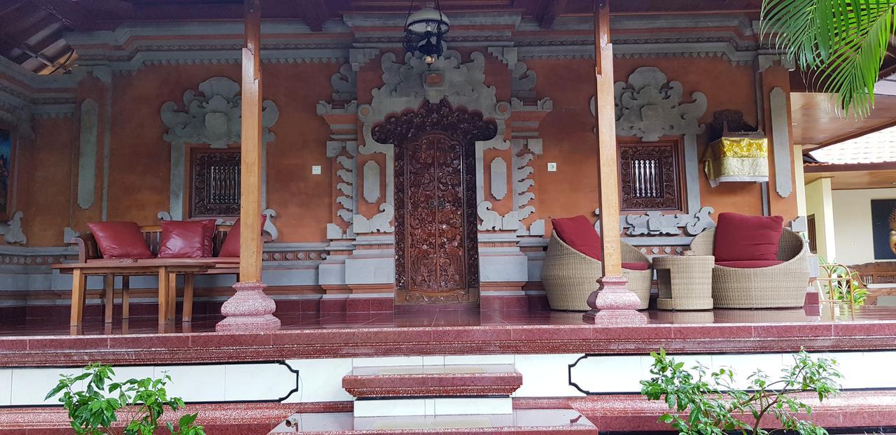 Kusnadi Hotel Legian Εξωτερικό φωτογραφία