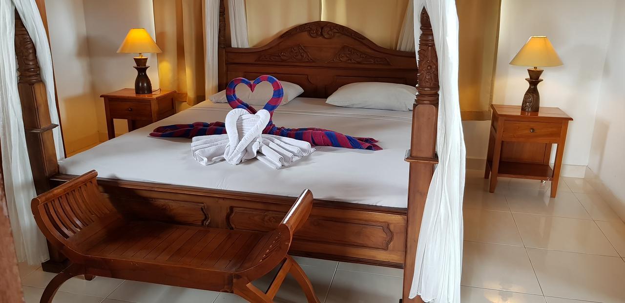 Kusnadi Hotel Legian Εξωτερικό φωτογραφία